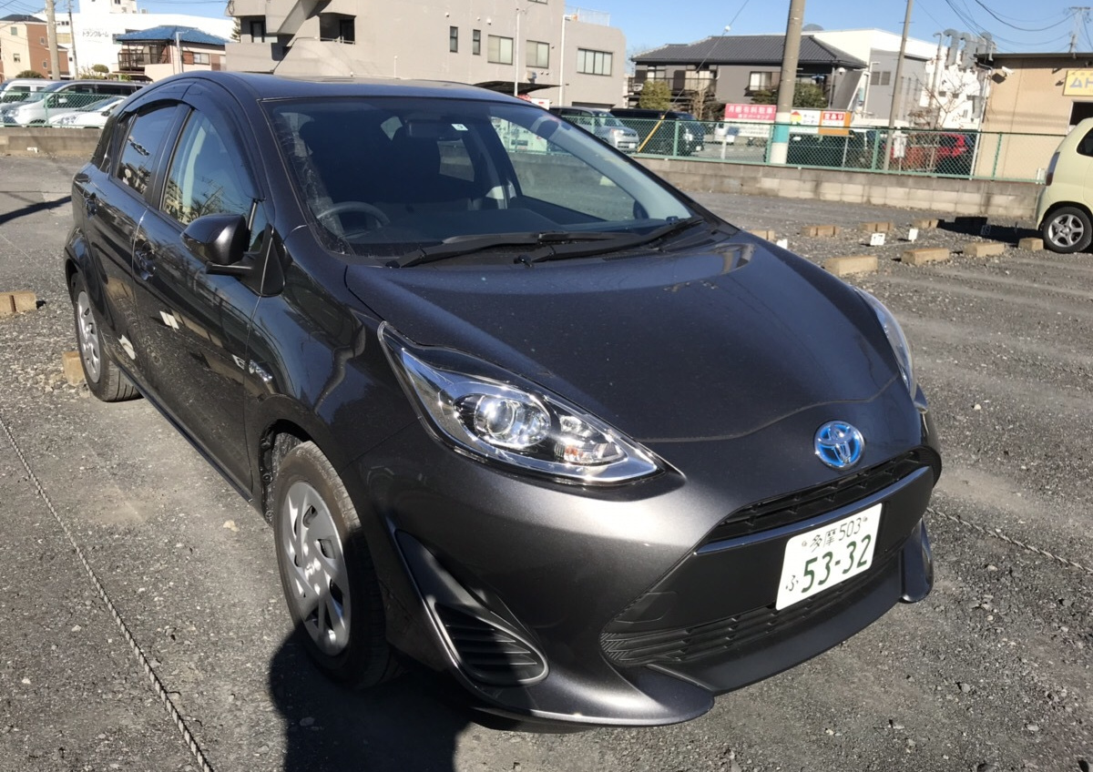 トヨタ　プリウス